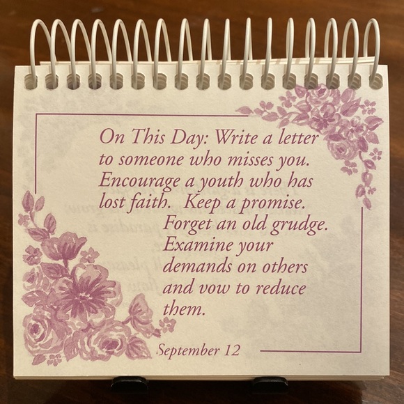 MOM Motivational Inspirational Daily Quotes Perpetual Flip Calendar w easel - Picture 4 of 16